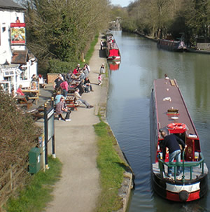 Book your Canal Boating Holiday here